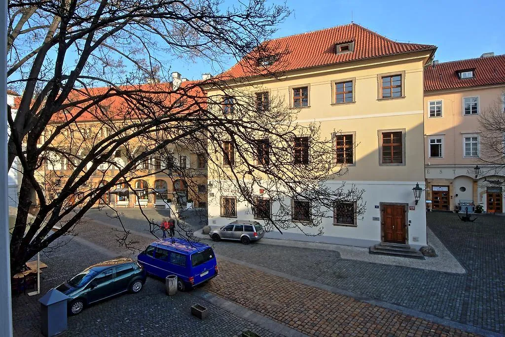 Penzion Tyn Courtyard Guestrooms Praha